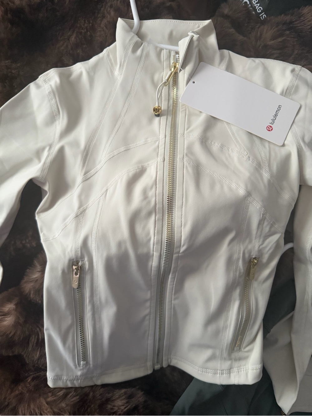lululemon athletica Cream size 2 Lightweight Zip Jacket